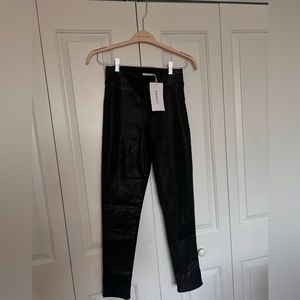 THE JETSET SKINNY CROP